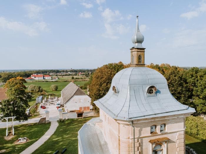 Valmiermuiža külalislahkus ja seiklusrohke puhkus Gauja rahvuspargis